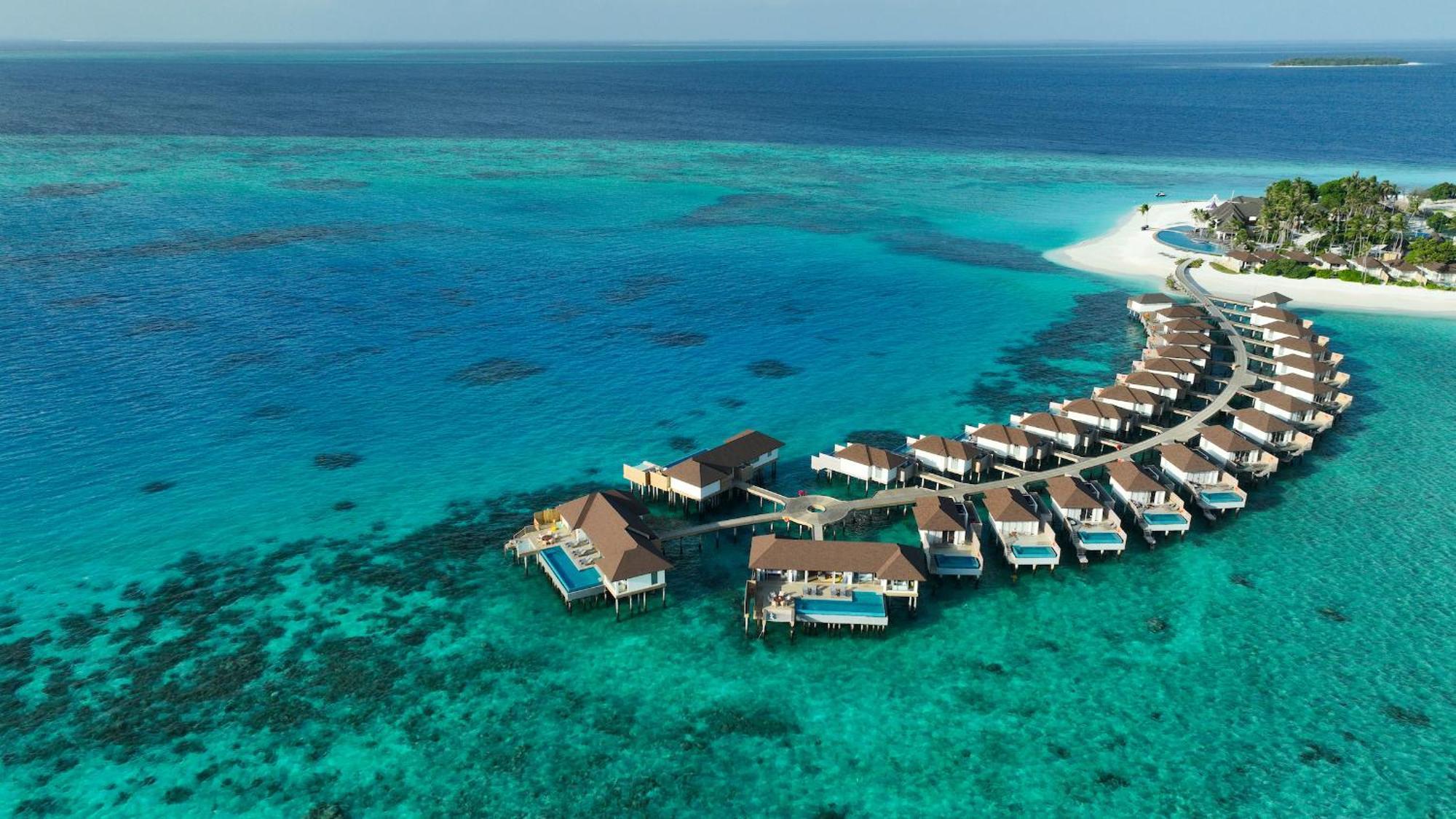 Avani Plus Fares Maldives Resort - 50 Percent Off On Seaplane Transfer For Minimum Stay Of 3 Nights And More For Stays Until 31 October 2025 Kendhoo エクステリア 写真